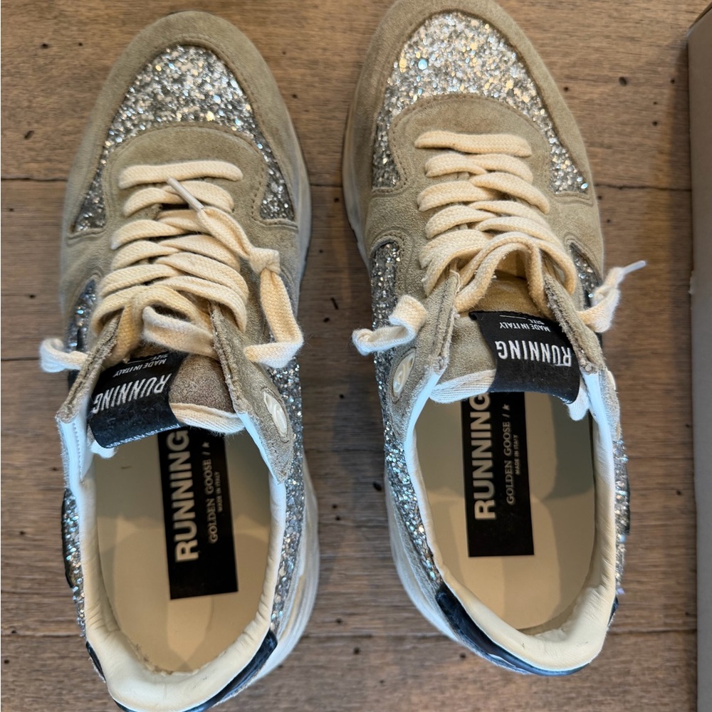 Golden Goose Running Sole taupe suede and silver glitter - Picture 4 of 8